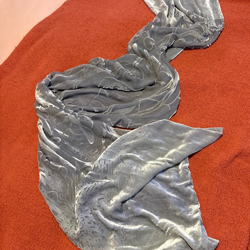 The Dori Collection Beverly Hill mint velvet scarf or shawl.